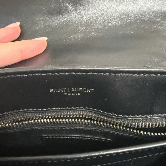 SAINT LAURENT Toy Loulou Calfskin Y Quilted Monogram Crossbody Bag - Picture 16 of 16